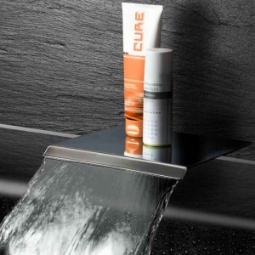 Regenwerk Wasserfall Modell SIN 200W. Edelstahl Hochglanzpoliert, Produktneuheit 2017, 1/2 Zoll Anschluß, ca. 15,0 Ltr. bei 3 Bar