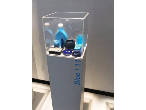 Blau in ganz unterschiedlichen Farbnuancen war immer wieder Trend im Bad und ist es auch in der neuen Farbwelle erneut.