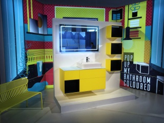 Das Lifestyle-Bad ermöglicht mit kräftigen Farben und Kontrasten eine Pause vom grauen Alltag.